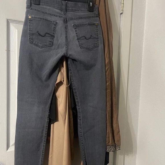 7 for all mankind Low-Mid Rise Skinny Jeans Copped Raw Hem Gray Faded Black - Picture 7 of 12